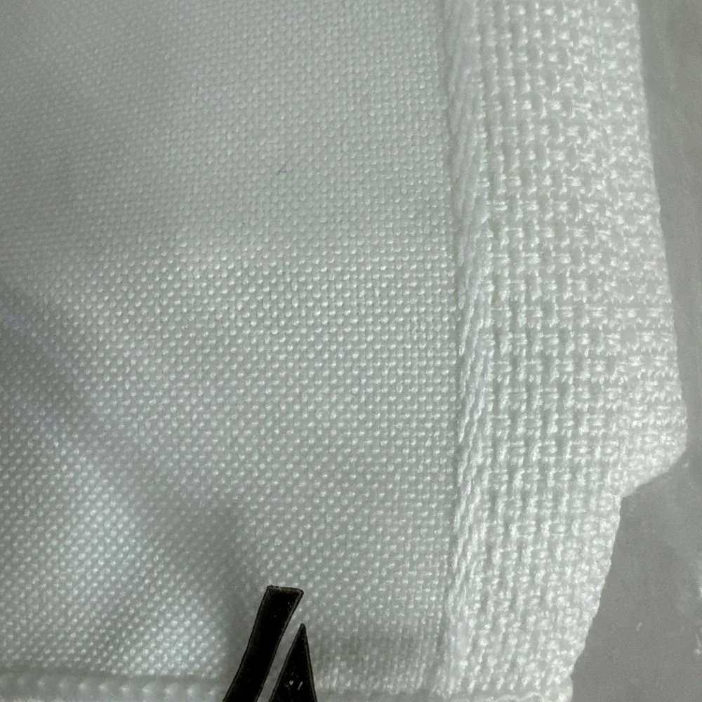 Harmony Table Top Coordinates 4 White Cloth 17